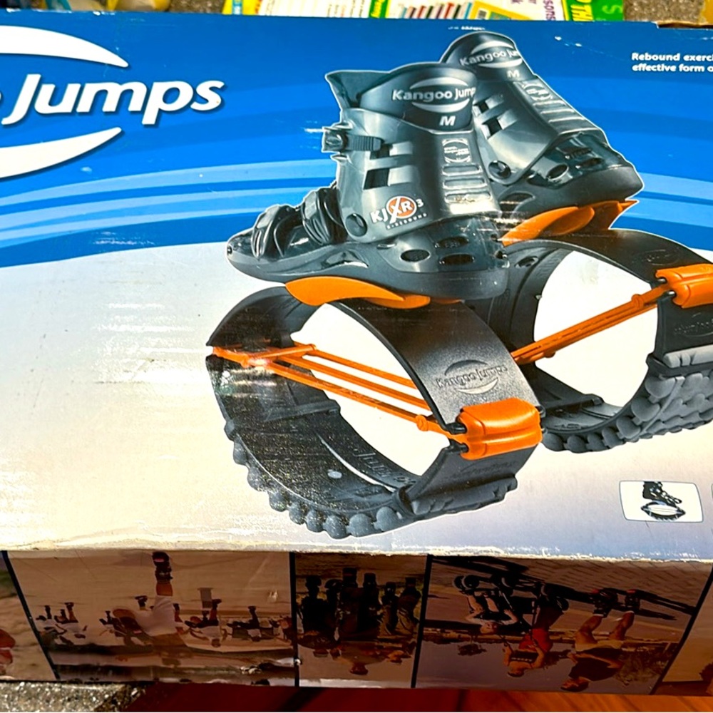 Women’s Kangoo Jumps